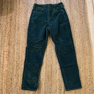 American Eagle | High Rise Green Corduroy Mom Jeans | 4